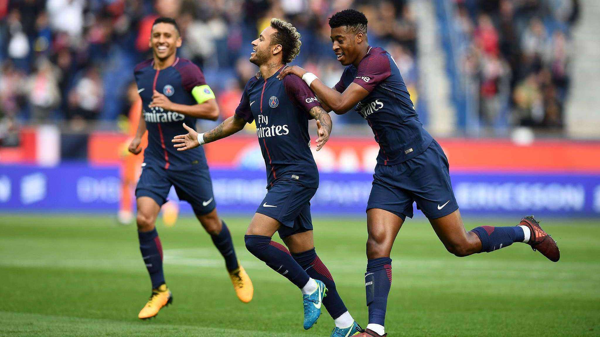 李子说球：11/24明日足球比赛前瞻12场（数据版+3场分析)