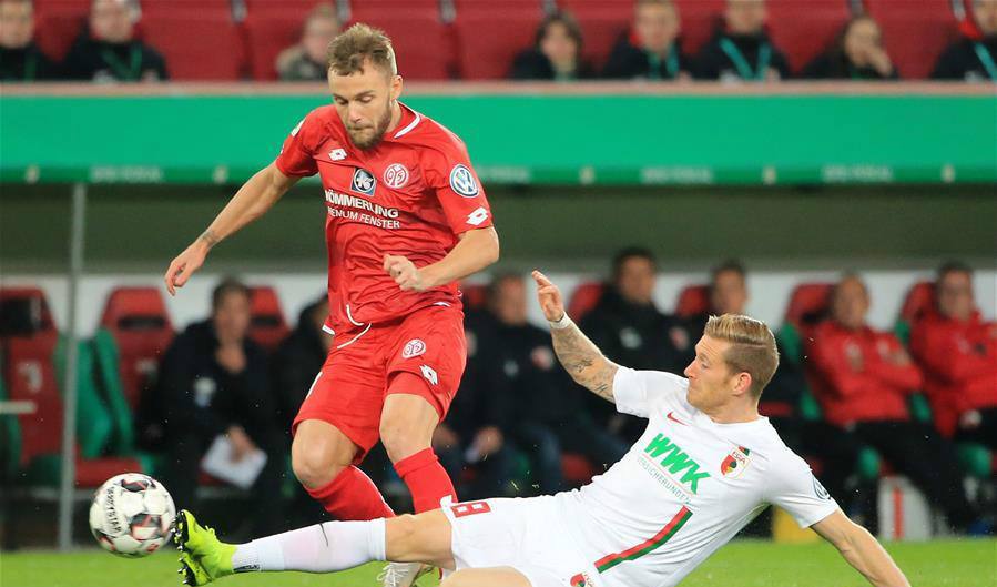 李子说球：01/14明日足球比赛前瞻17场（数据版+3场分析)